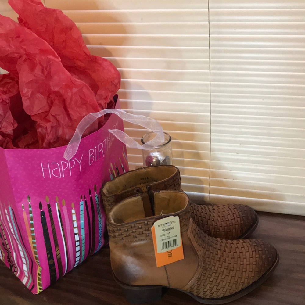 Gorgeous New Stetson Boots!